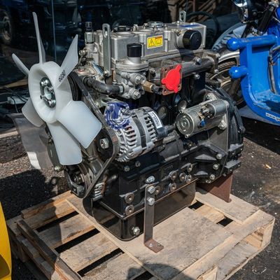 Motor Perkins 404D, Multifuncional, conjunto completo do motor.