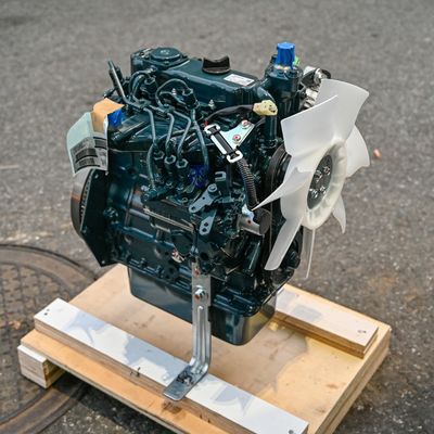 Original Kubota D782 Motor Assembly D782-ET05_CN4 Motor de motor diesel 9,8kw 2300 Rpm Para peças de escavadeira