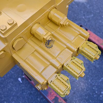 TQ 365C 374D 385C 390D Válvula de controlo 295-7767 295-7747 295-7745 295-7747