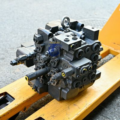 UX22-135 VOE14550306 válvula de controlo hidráulica EC135B EC140 EC140B EC140D Partes hidráulicas de escavadeiras