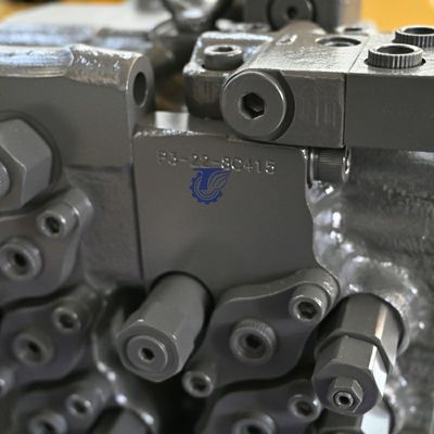 VOE14532821 Válvula de controlo hidráulica EC210 EC240 Excavadora Válvula de controlo principal Construção