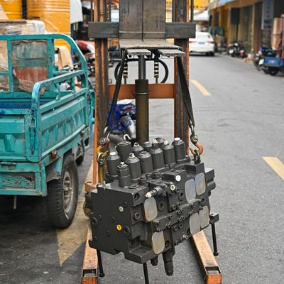 KMX32 14670038 VOE14670038 Para Volvo EC380D Peças de reparação de válvulas de controlo hidráulico de escavadeiras