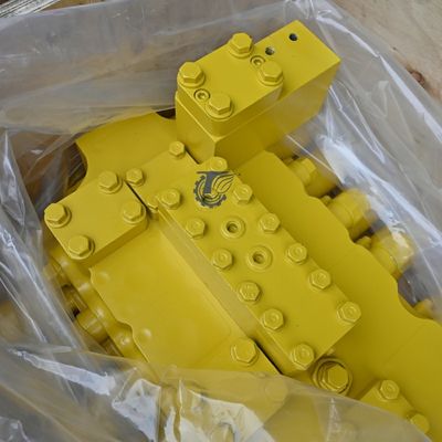 PC1250-7 PC1250-8 válvula de controlo 709-14-94001 709-14-94000 Komatsu Peças de mineração Peças de reparação