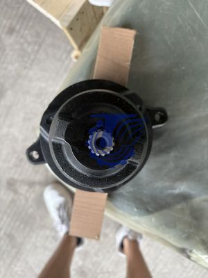 B0440-18001 708-7r-00710 708-7r-01690 Para Kayaba Wa320-5 Wa320-6 Motor Hidráulico do Ventilador Motor;óleo (Acionamento do Ventilador) Peças de Escavadeira Aftermarket Original